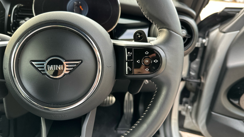 MINI Convertible 2.0 Cooper S Classic 2dr Auto Petrol Convertible